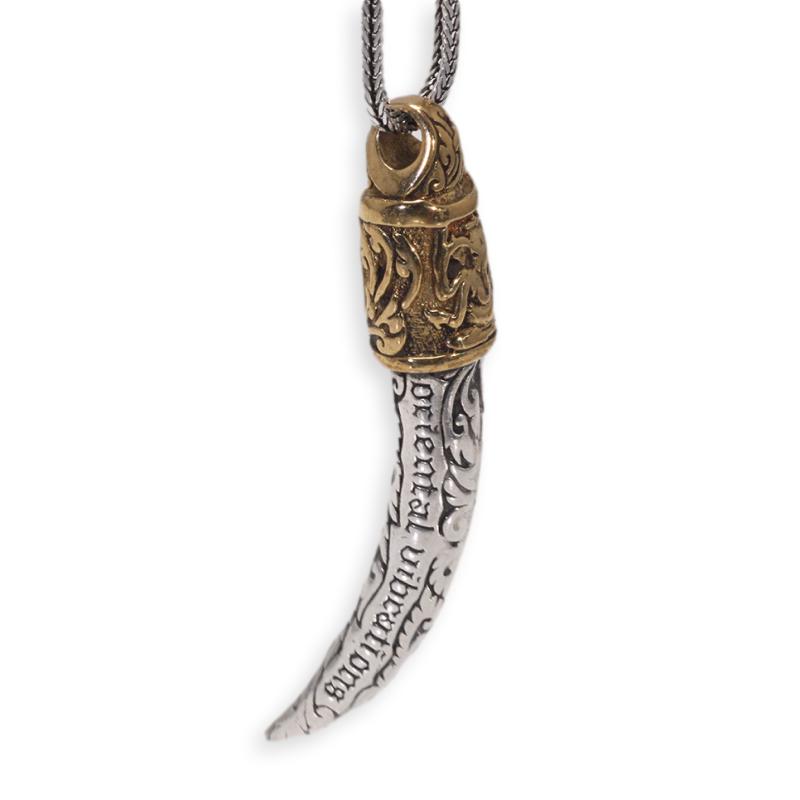 Carnivore Pendant | 925 Silver.