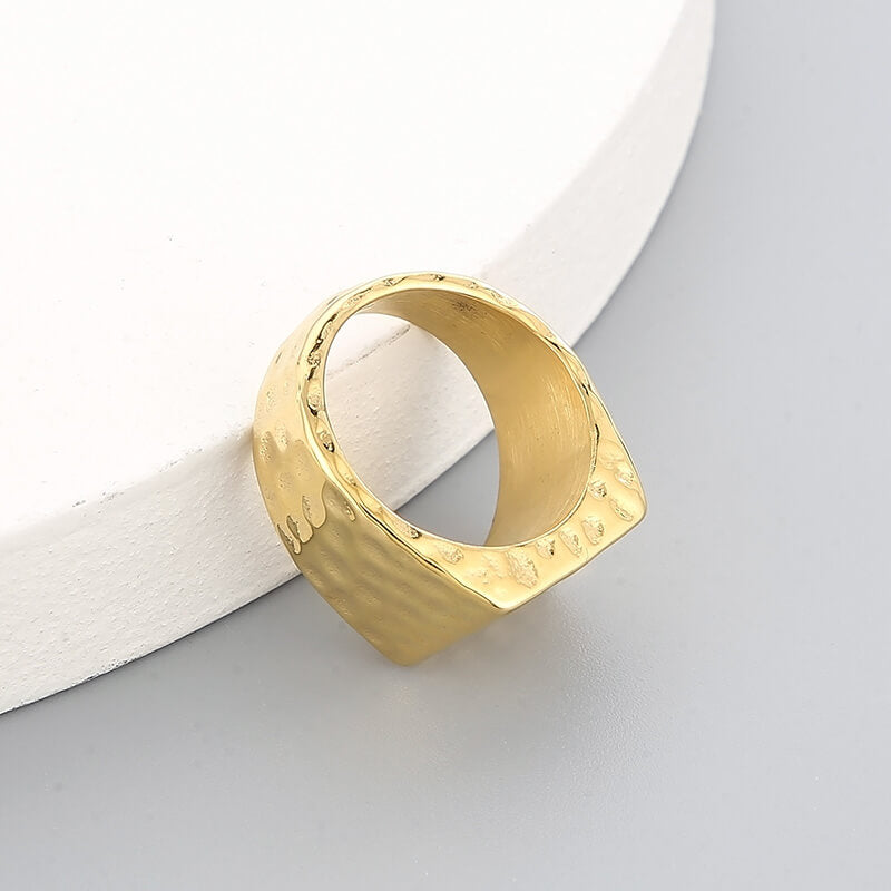 Eminence Ring | Gold